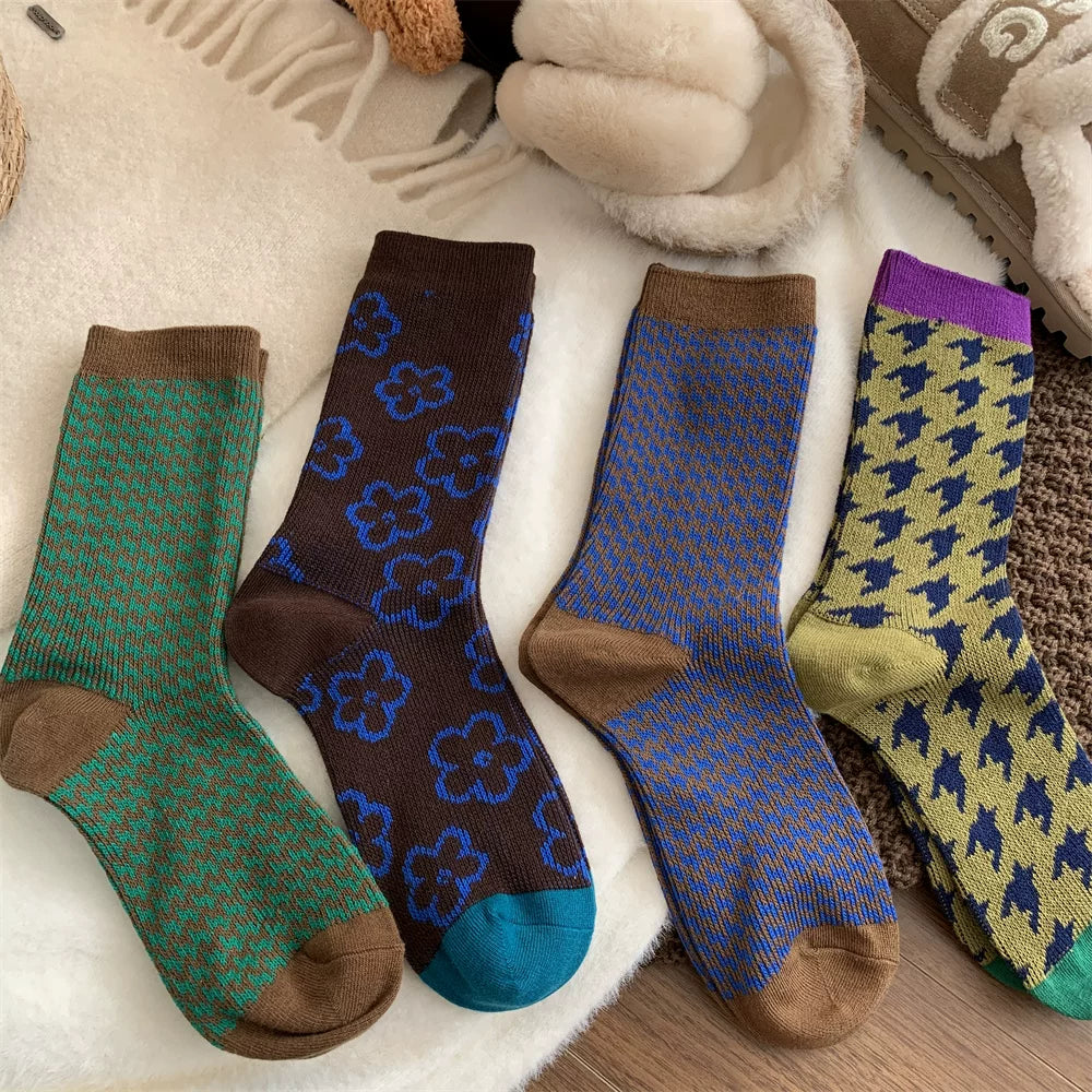 Porlsdn | Women’s Houndstooth Mid-Calf Cotton Socks for Autumn and Winter