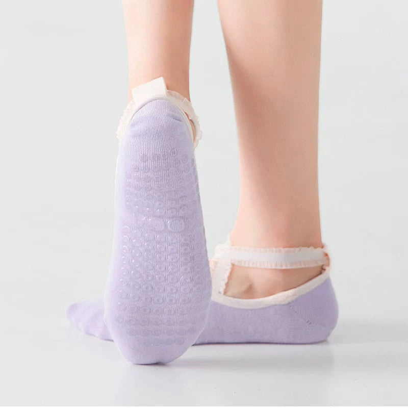Porlsdn | Women’s Five-Toe Yoga Socks with Cross Straps for Summer Practice