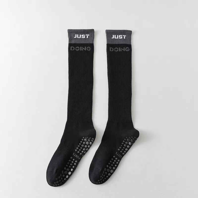 Porlsdn | Women’s Long Tube Cotton Yoga Socks – Color Block Non-Slip Pilates Floor Socks