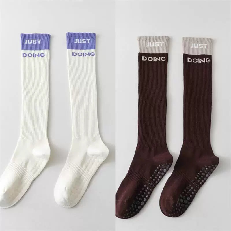 Porlsdn | Women’s Long Tube Cotton Yoga Socks – Color Block Non-Slip Pilates Floor Socks
