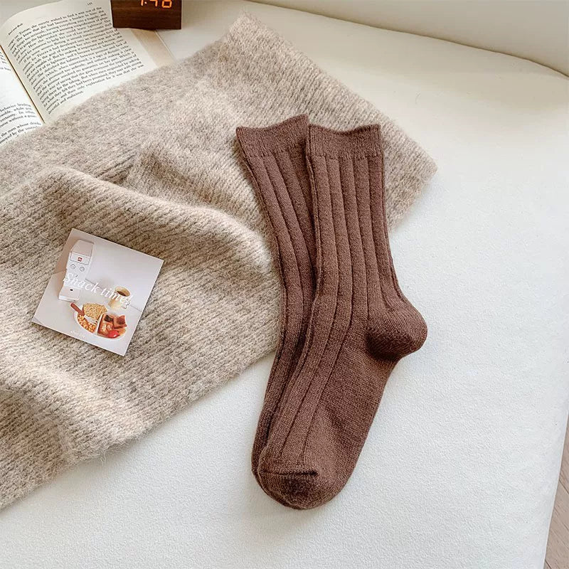 Porlsdn | Women’s Wool Blend Mid-Calf Socks with Vertical Stripe Design