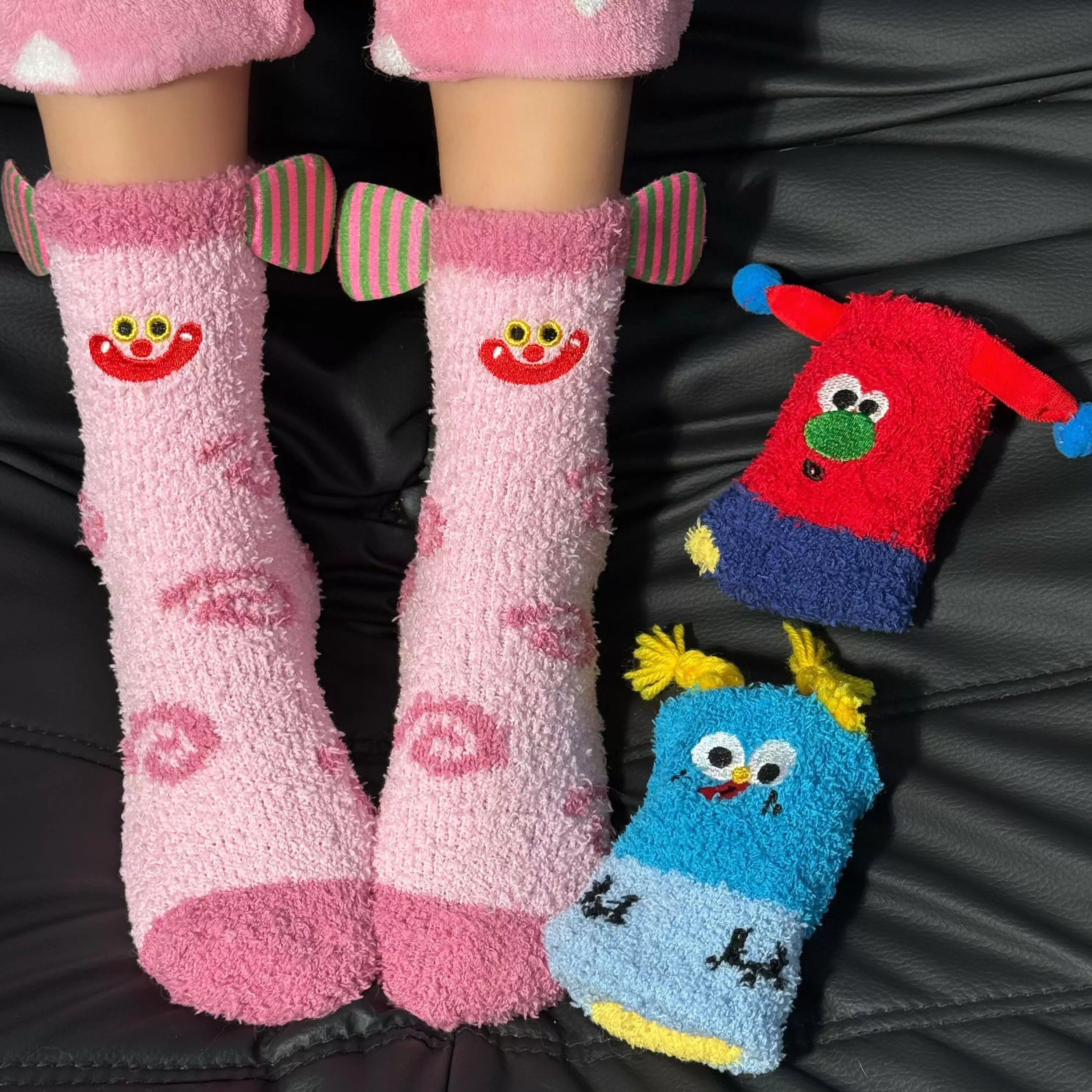 Porlsdn | Women’s Coral Fleece Mid-Calf Socks, Cozy Winter Home Wear