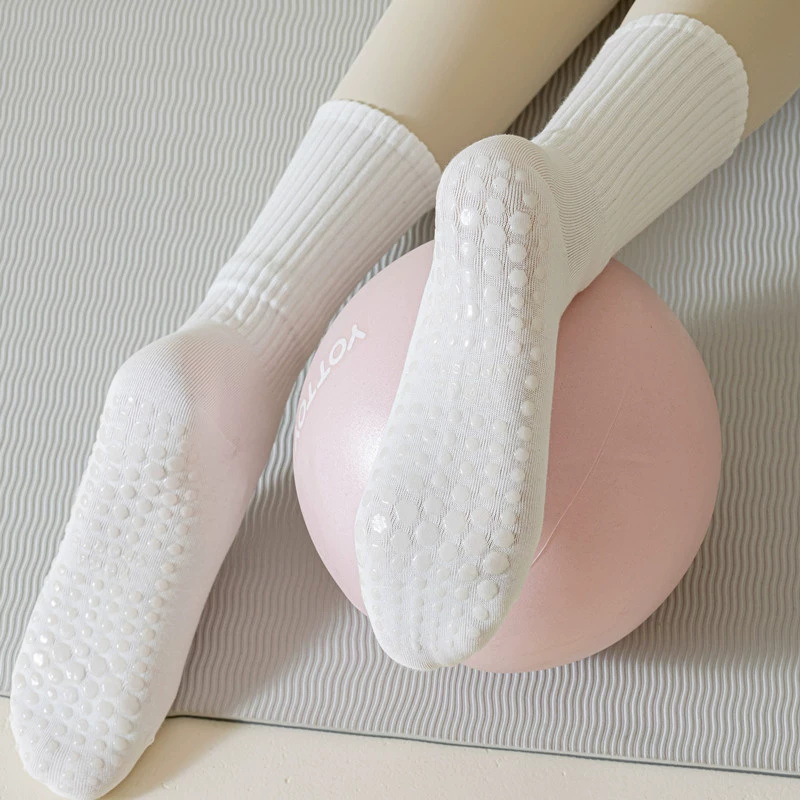 Porlsdn | Solid Color Yoga Mid-Calf Socks – Lightweight Non-Slip Pilates Fitness Socks for Women