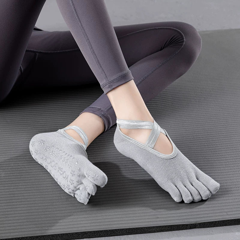 Porlsdn | Women’s Five-Toe Yoga Socks with Cross Straps for Studio Practice