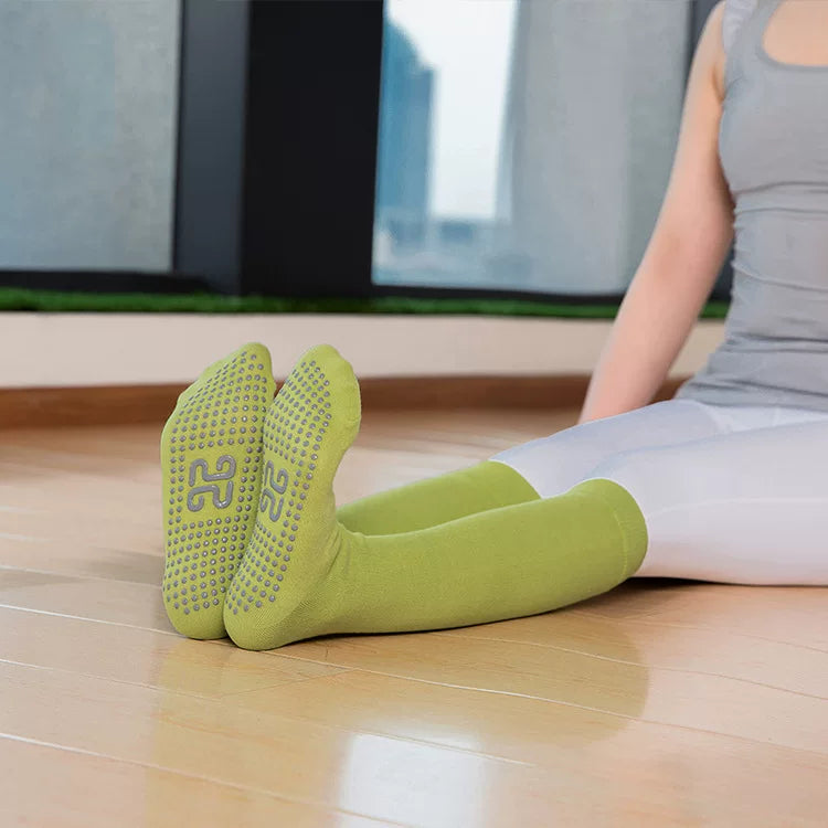 Porlsdn | Women’s Five-Finger Knee-Length Yoga Socks for Indoor Practice