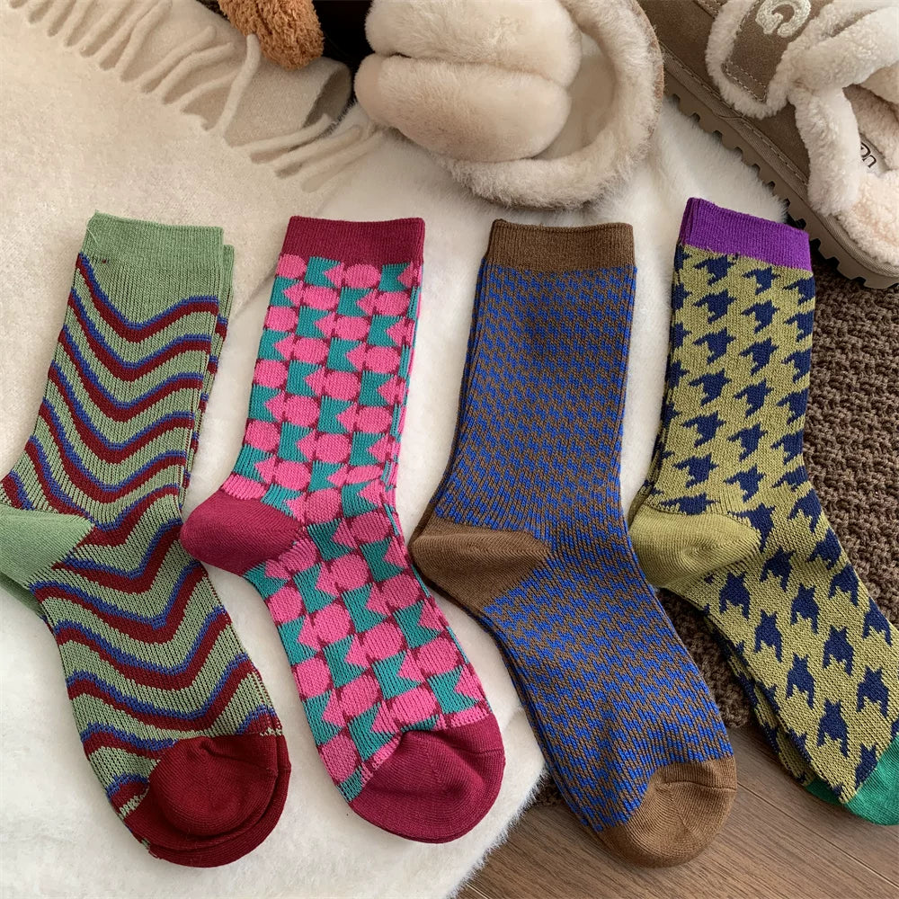 Porlsdn | Women’s Houndstooth Mid-Calf Cotton Socks for Autumn and Winter