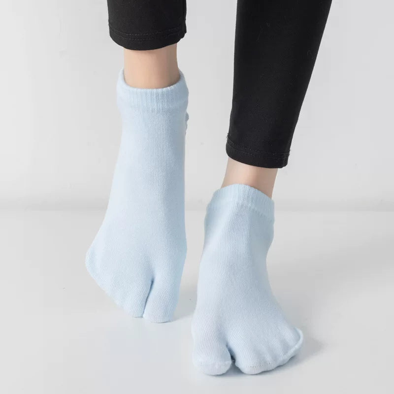 Porlsdn | Women’s Two-Toe Yoga Socks for Studio Practice and Home Wear