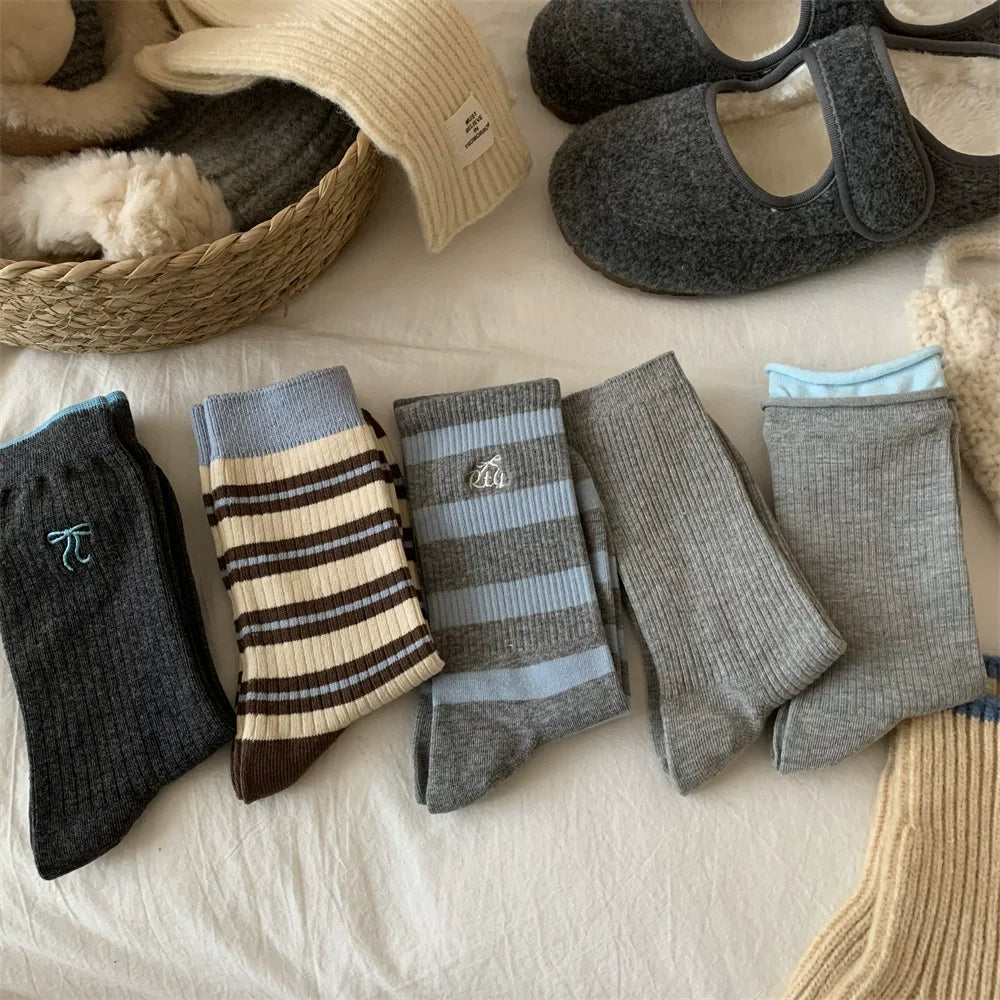 Porlsdn | Women’s Gray Mid-Calf Cotton Socks for Cooler Seasons