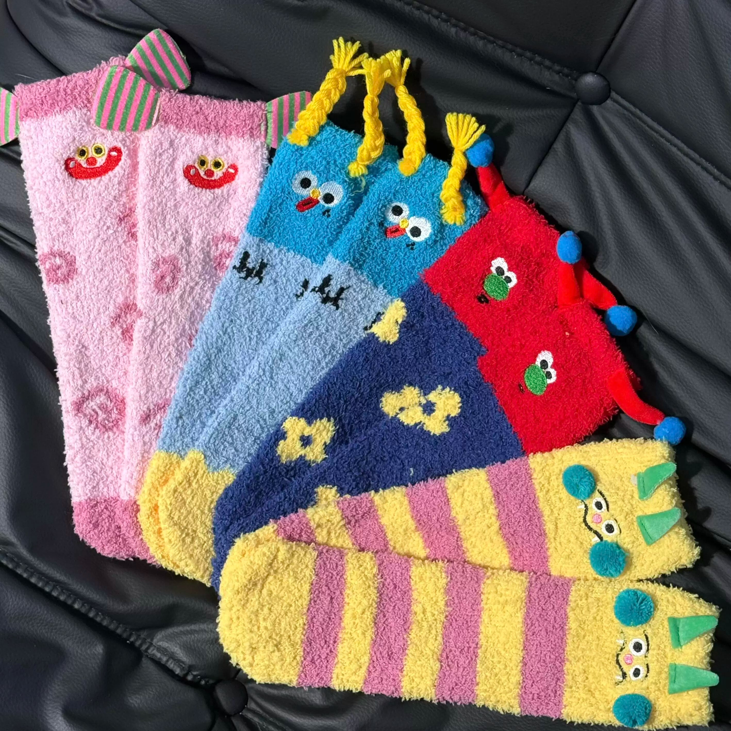 Porlsdn | Women’s Coral Fleece Mid-Calf Socks, Cozy Winter Home Wear