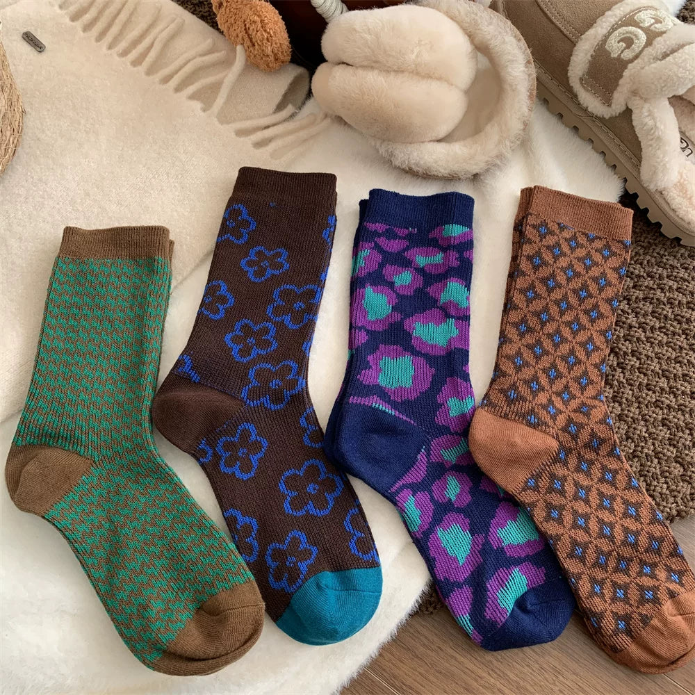Porlsdn | Women’s Houndstooth Mid-Calf Cotton Socks for Autumn and Winter