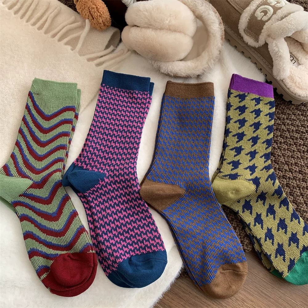 Porlsdn | Women’s Houndstooth Mid-Calf Cotton Socks for Autumn and Winter