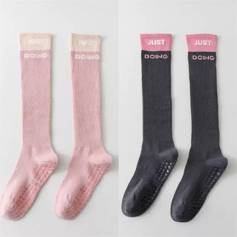 Porlsdn | Women’s Long Tube Cotton Yoga Socks – Color Block Non-Slip Pilates Floor Socks